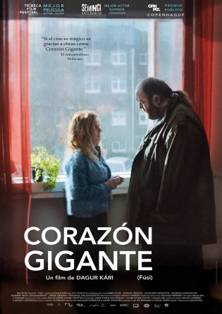 Cartel Corazón gigante
